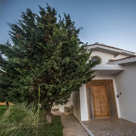 Sunshine Luxury House * أيا نابا