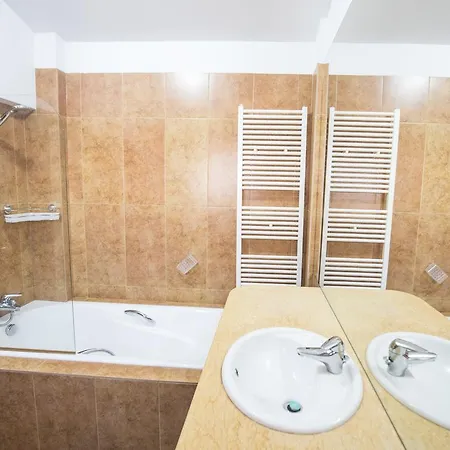 Sunshine Luxury House Vilă